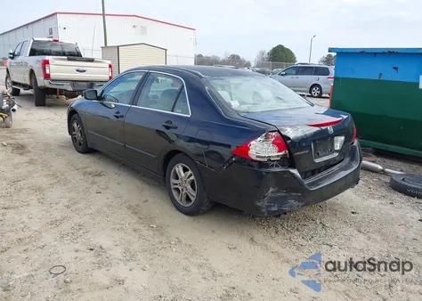 2006 Honda Accord 2.4 Se z USA, uszkodzony, nr VIN 1HGCM56376A021139